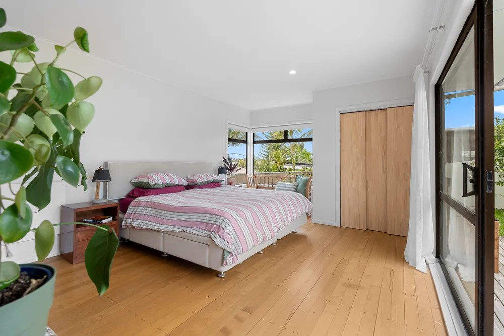 Photos of 20 Rawhiti Road