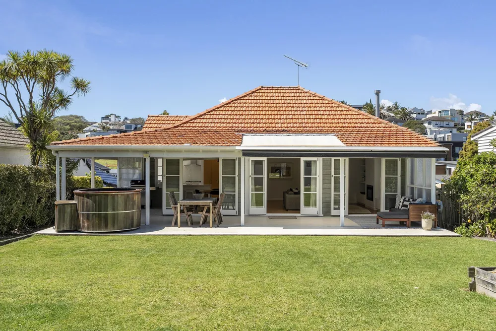 Photos of 53 Reihana Street