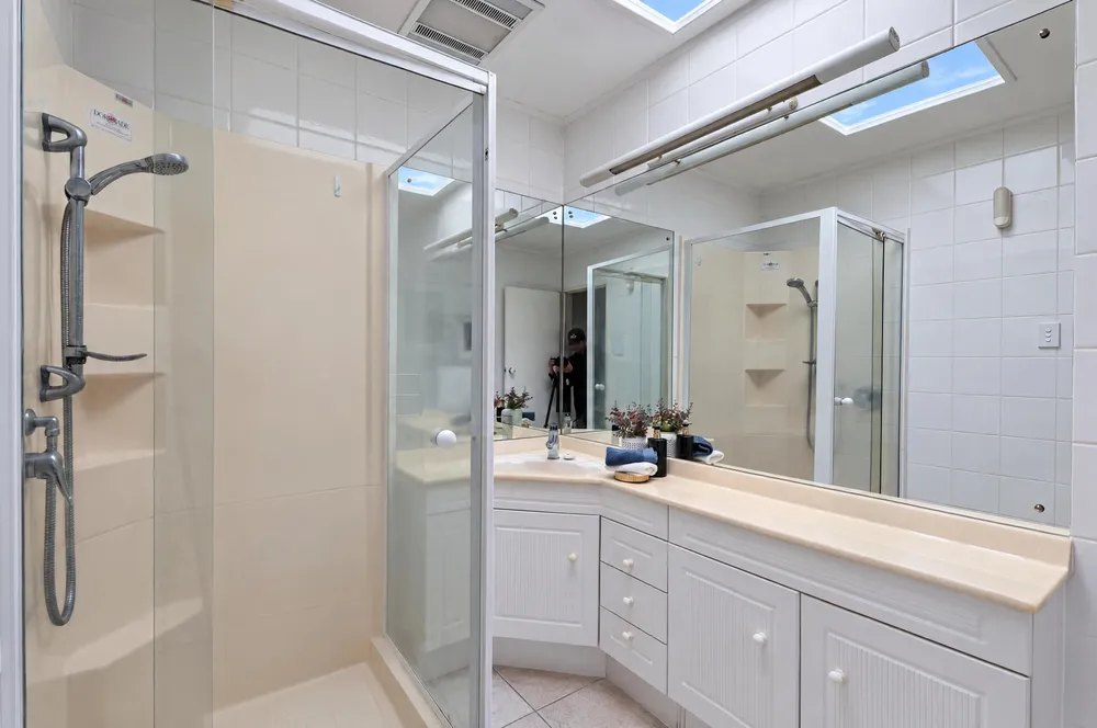 Photos of 9A Archdall Street