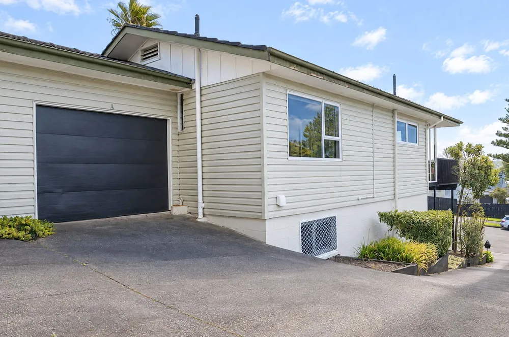 Photos of 9A Archdall Street