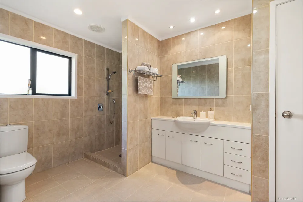 Photos of 111 Pearson Road