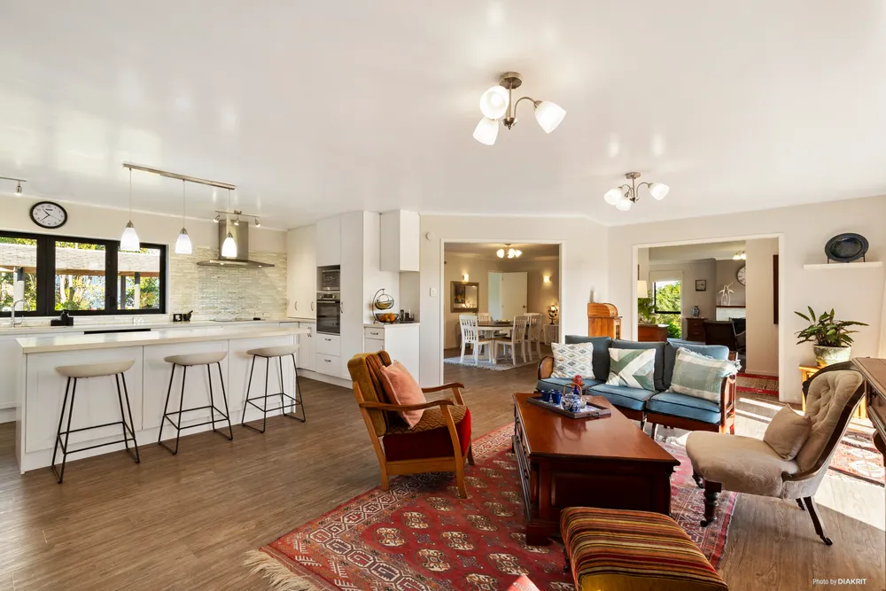 Photos of 111 Pearson Road