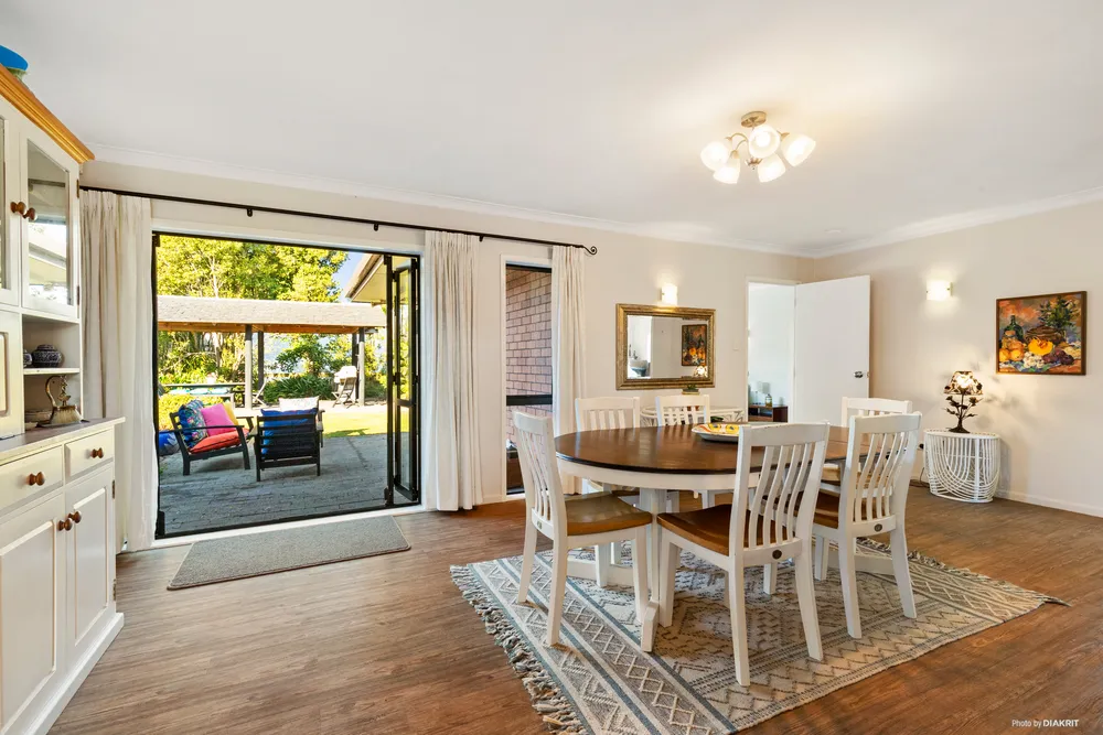 Photos of 111 Pearson Road