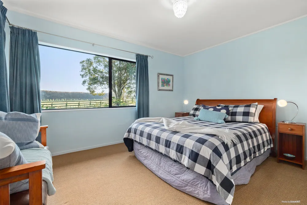 Photos of 111 Pearson Road