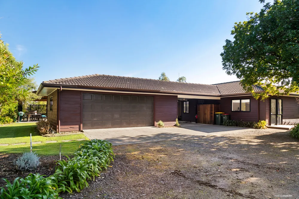 Photos of 111 Pearson Road