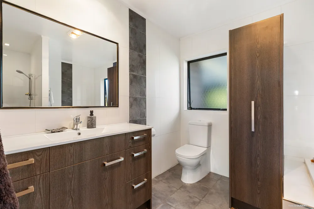Photos of 111 Pearson Road