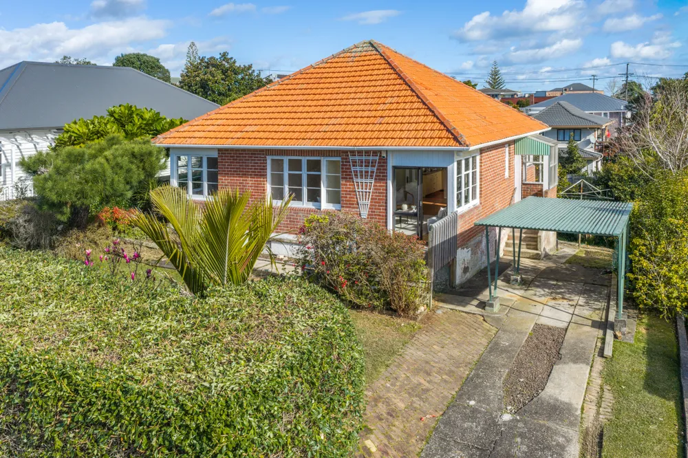 Photos of 50 Taumata Road