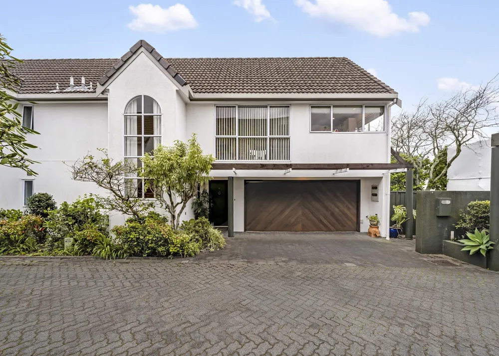 Photos of 20F Clonbern Road