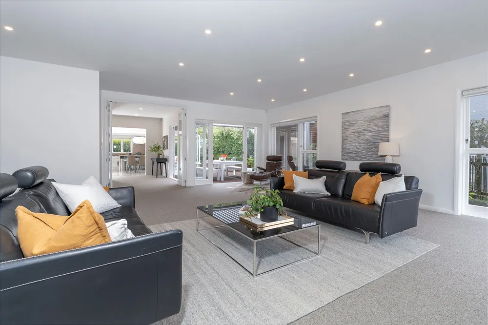 Photos of 24 Aberfoyle Street