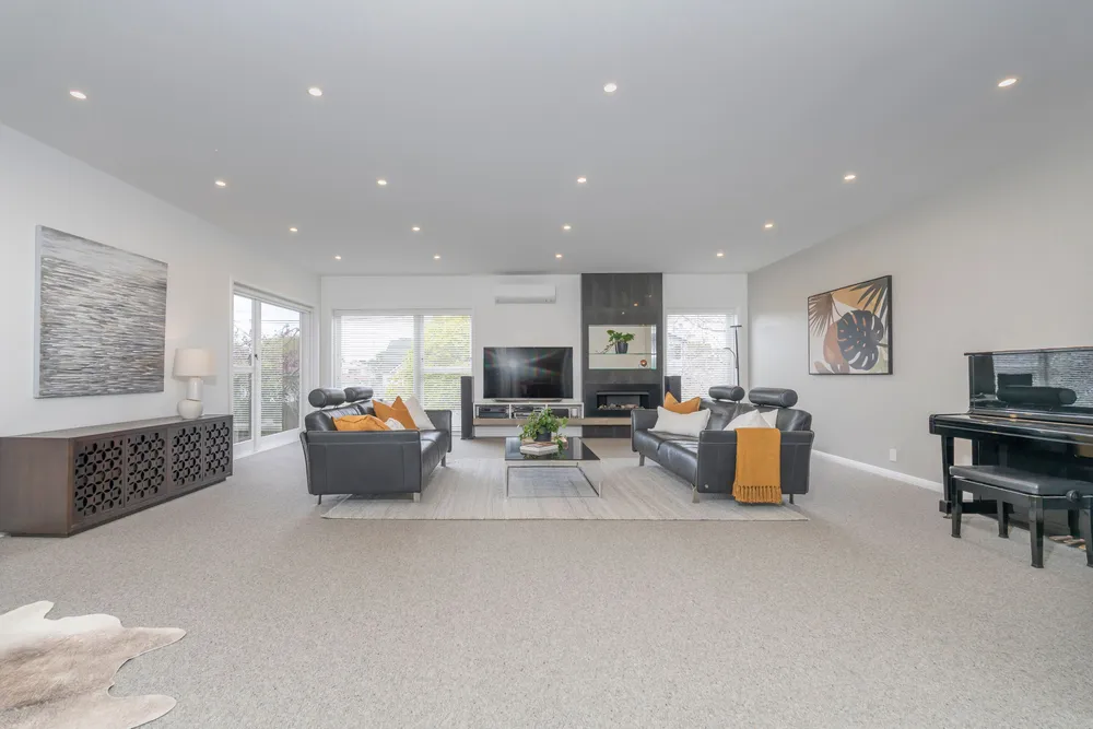 Photos of 24 Aberfoyle Street