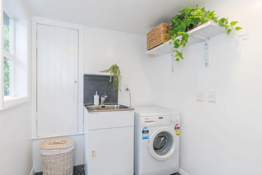 Photos of 24 Aberfoyle Street