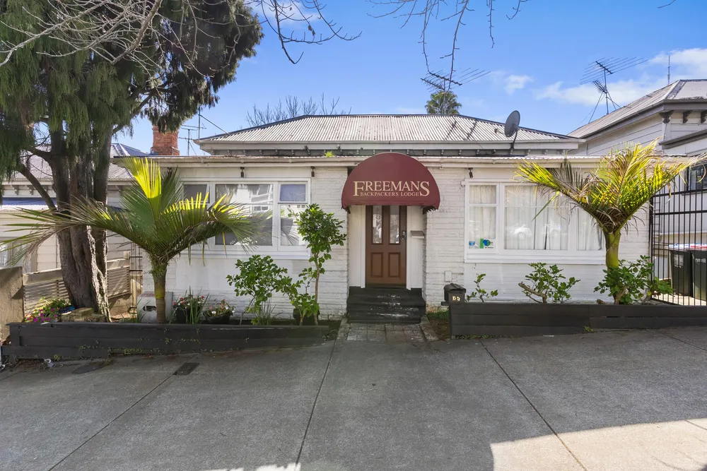 Photos of 65 Wellington Street