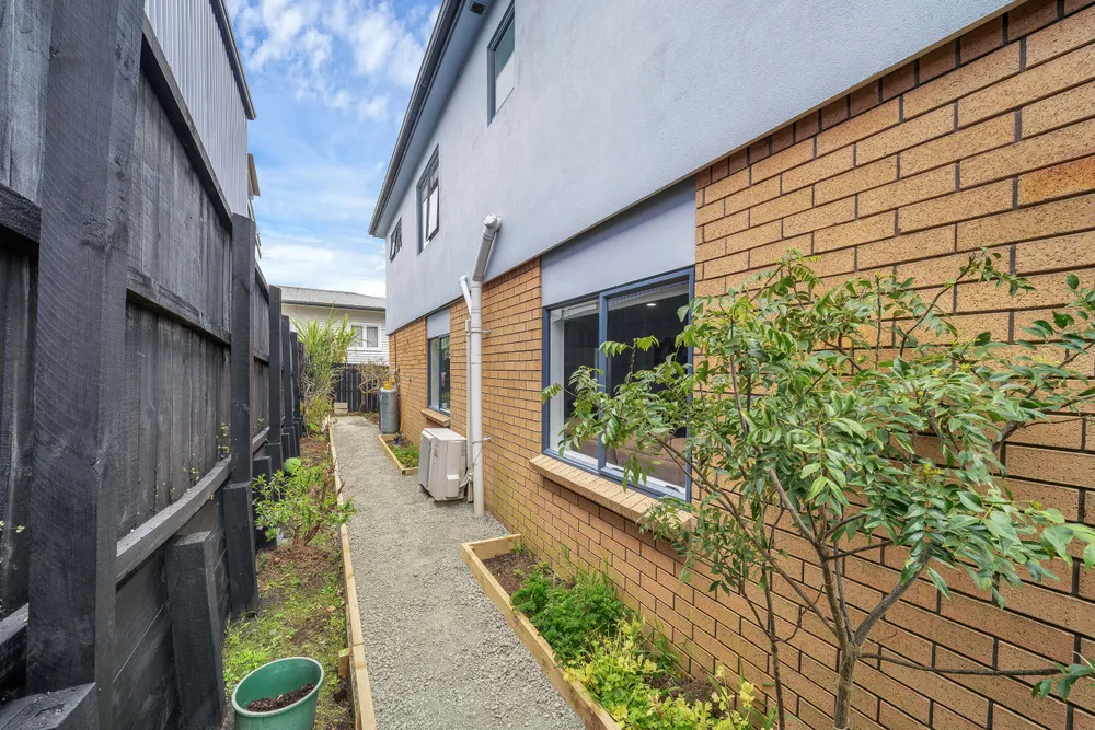 Photos of 28B Pah Road