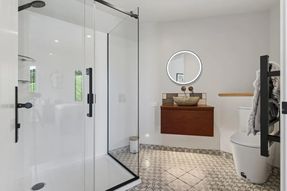 Photos of 160 Millington Road