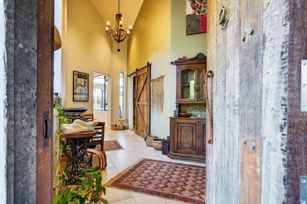 Photos of 160 Millington Road