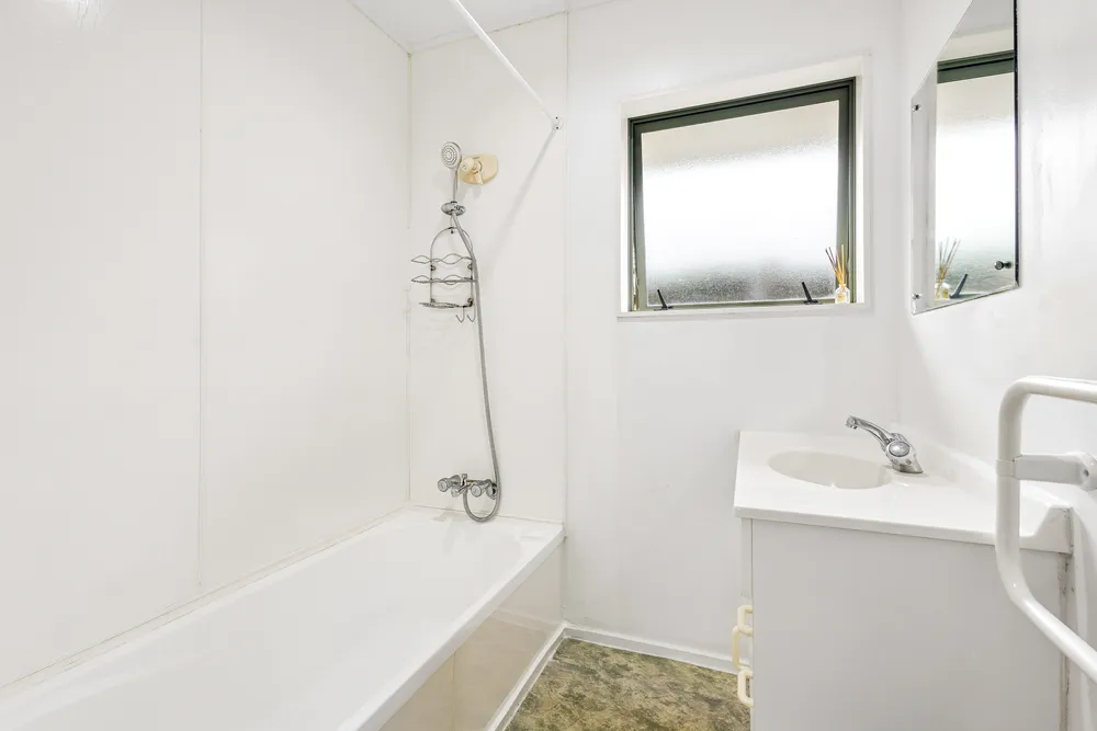 Photos of 100A Browns Road
