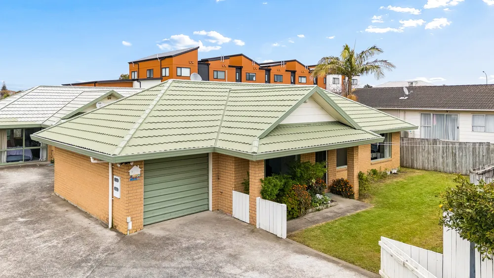 Photos of 100A Browns Road