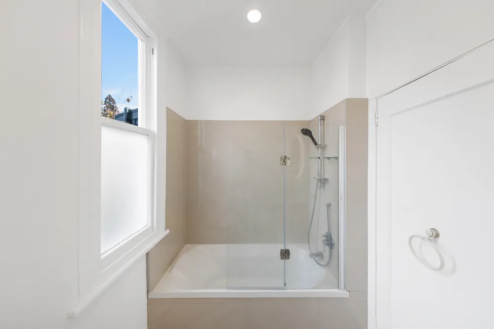 Photos of 17 Shera Road