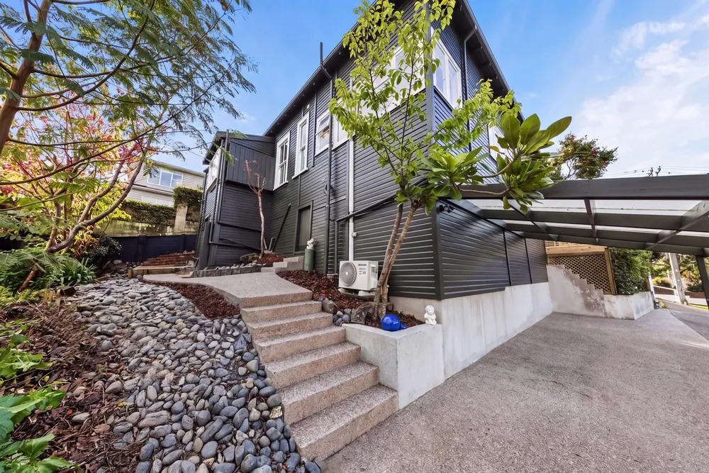 Photos of 17 Shera Road