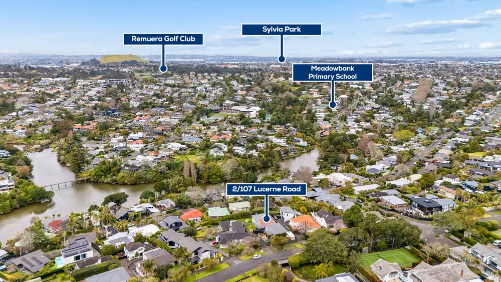 Photos of 2/107 Lucerne Road