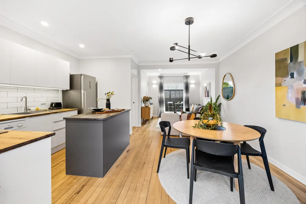 Photos of 2/107 Lucerne Road