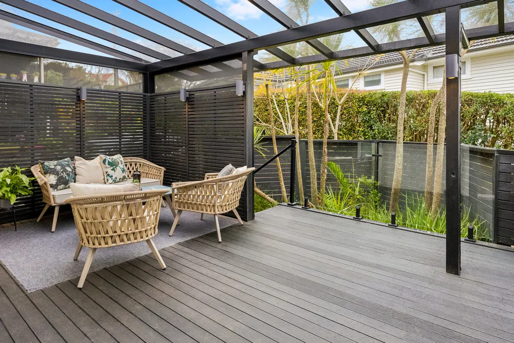 Photos of 2/107 Lucerne Road