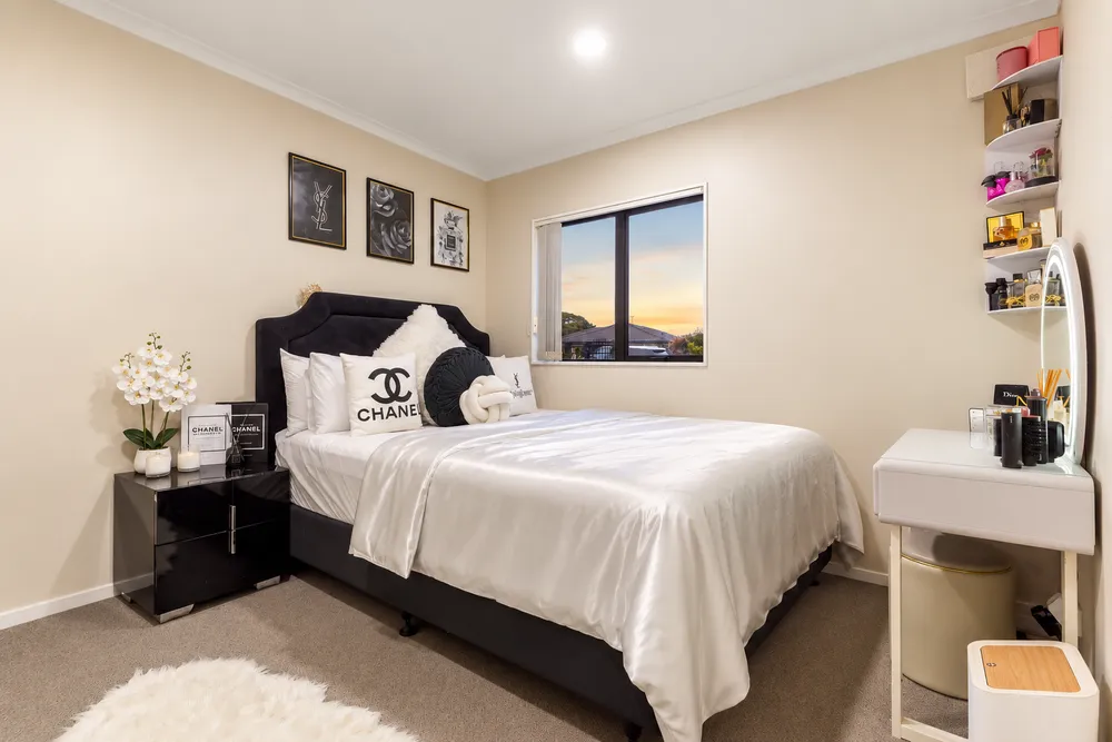 Photos of 38 Nicholas Gibbons Drive