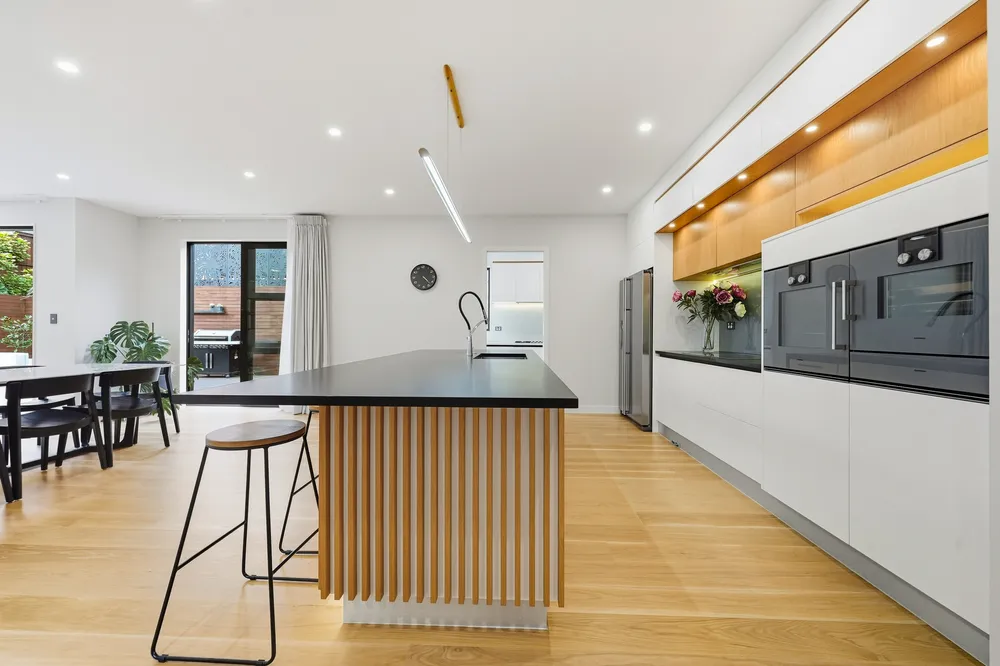Photos of 60 St Leonards Road