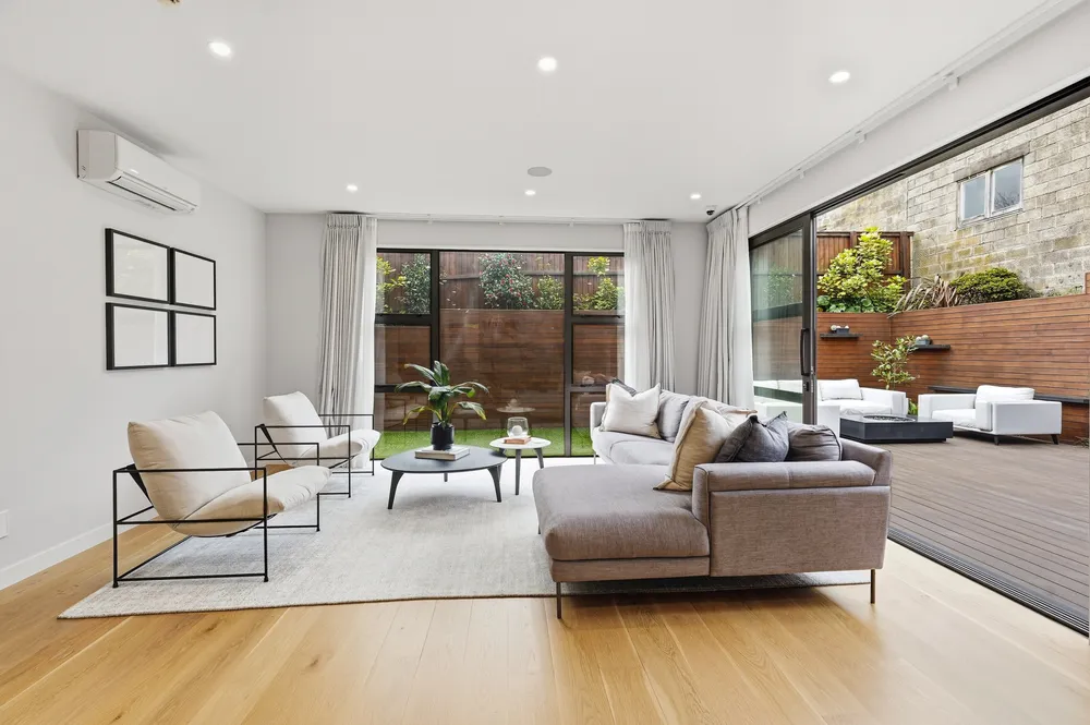 Photos of 60 St Leonards Road