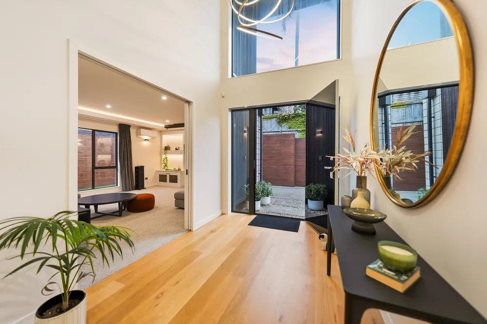 Photos of 60 St Leonards Road