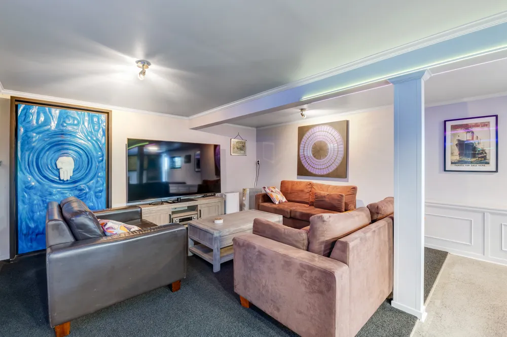 Photos of 15 Leiden Place