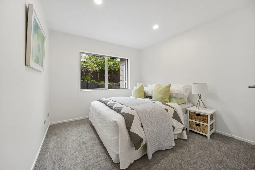 Photos of 45A Gardner Avenue
