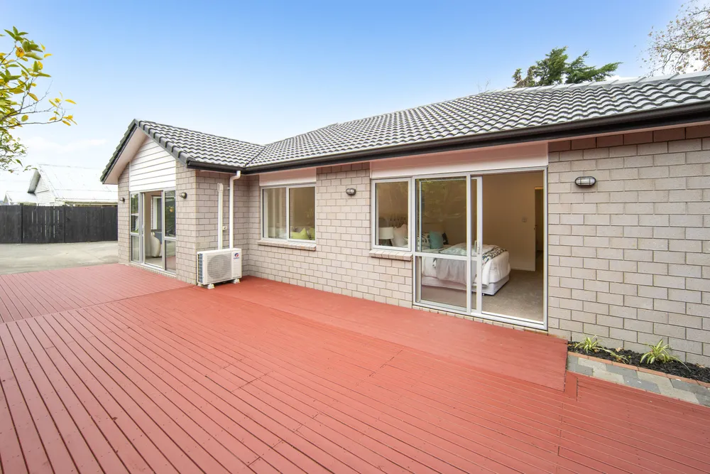 Photos of 45A Gardner Avenue