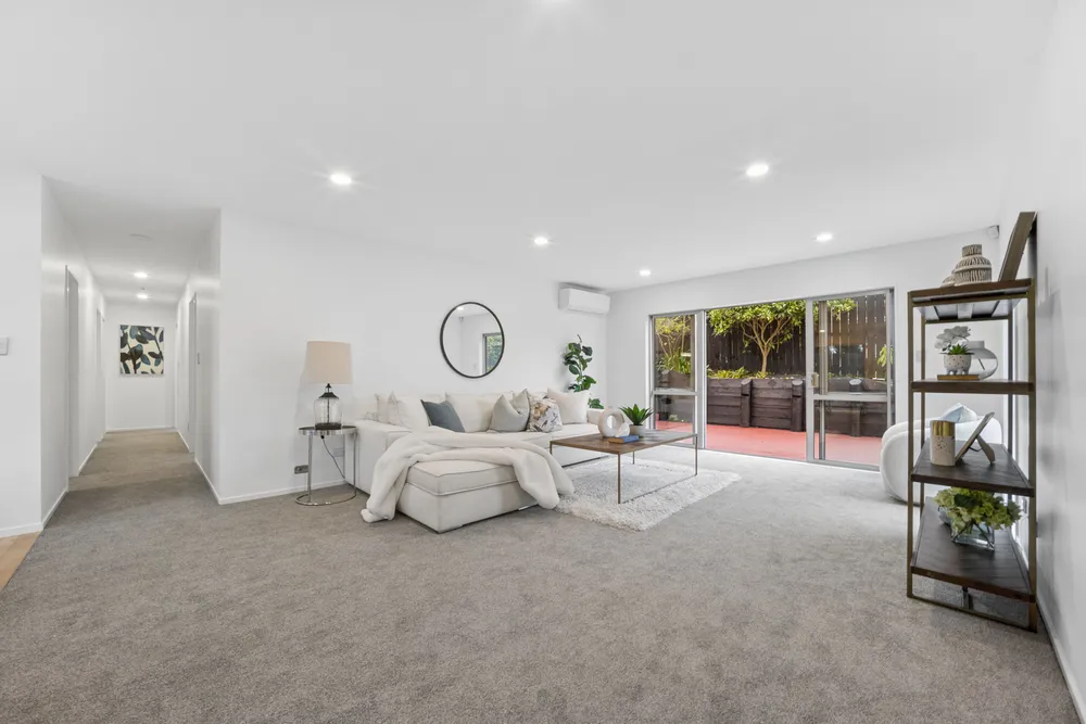 Photos of 45A Gardner Avenue