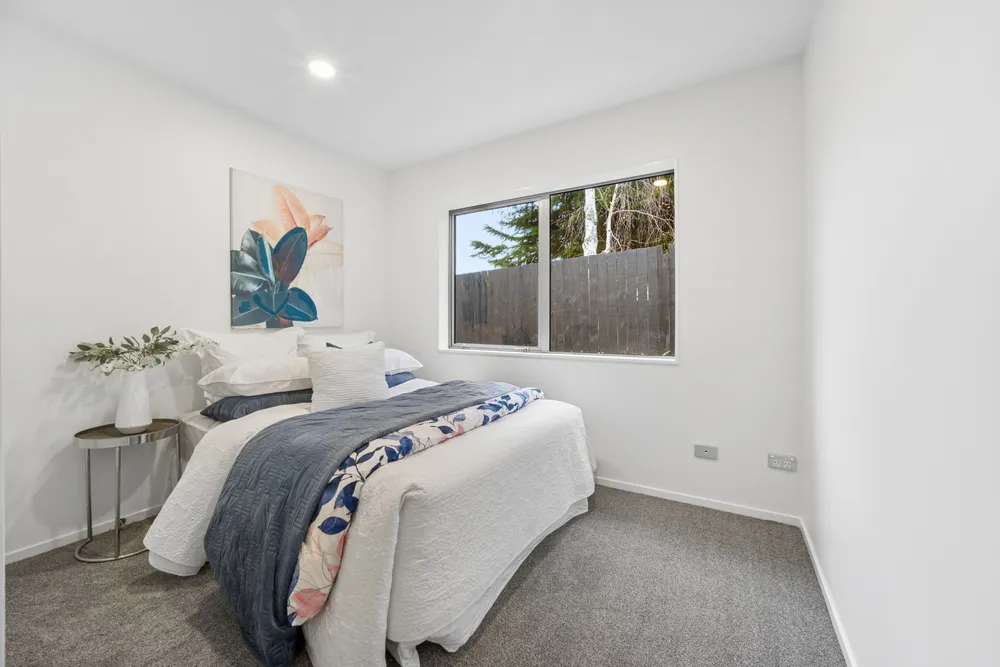 Photos of 45A Gardner Avenue