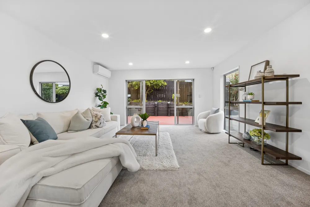 Photos of 45A Gardner Avenue