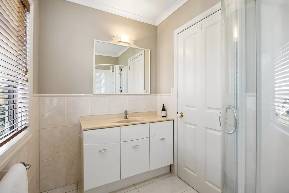 Photos of 18A Rewi Road