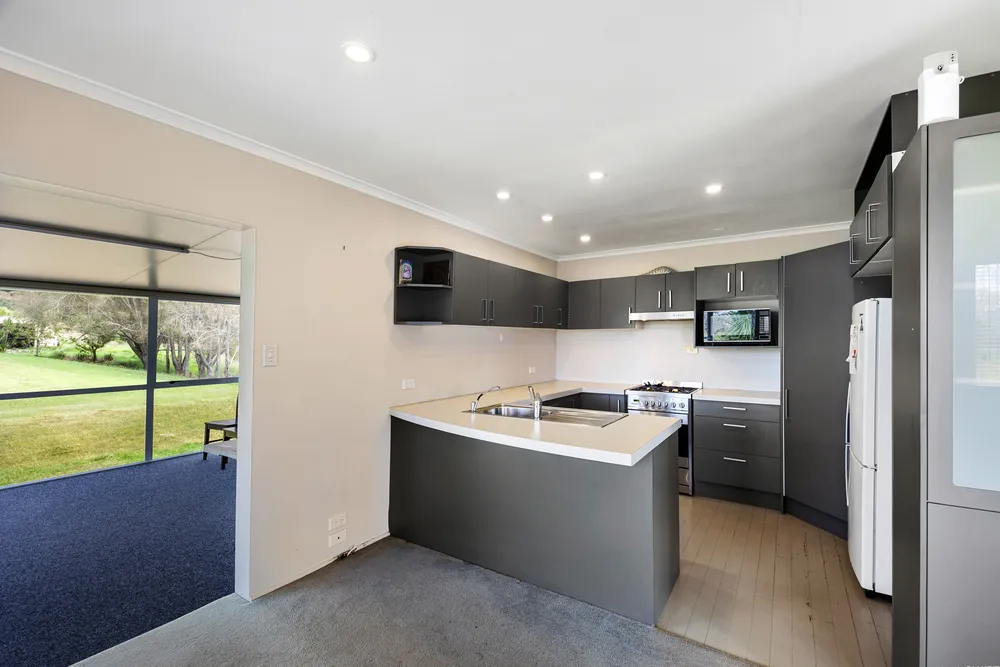 Photos of 411 Pine Valley Road