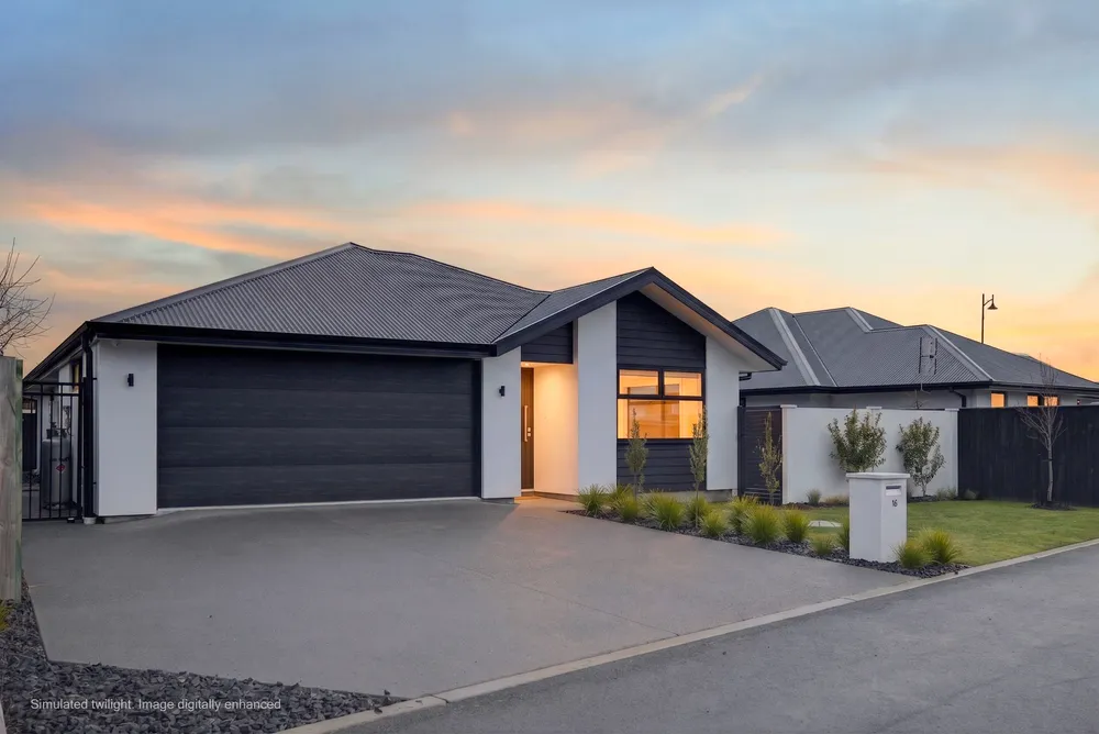 Photos of 16 Spalling Road