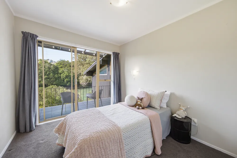 Photos of 83B Gilletta Road