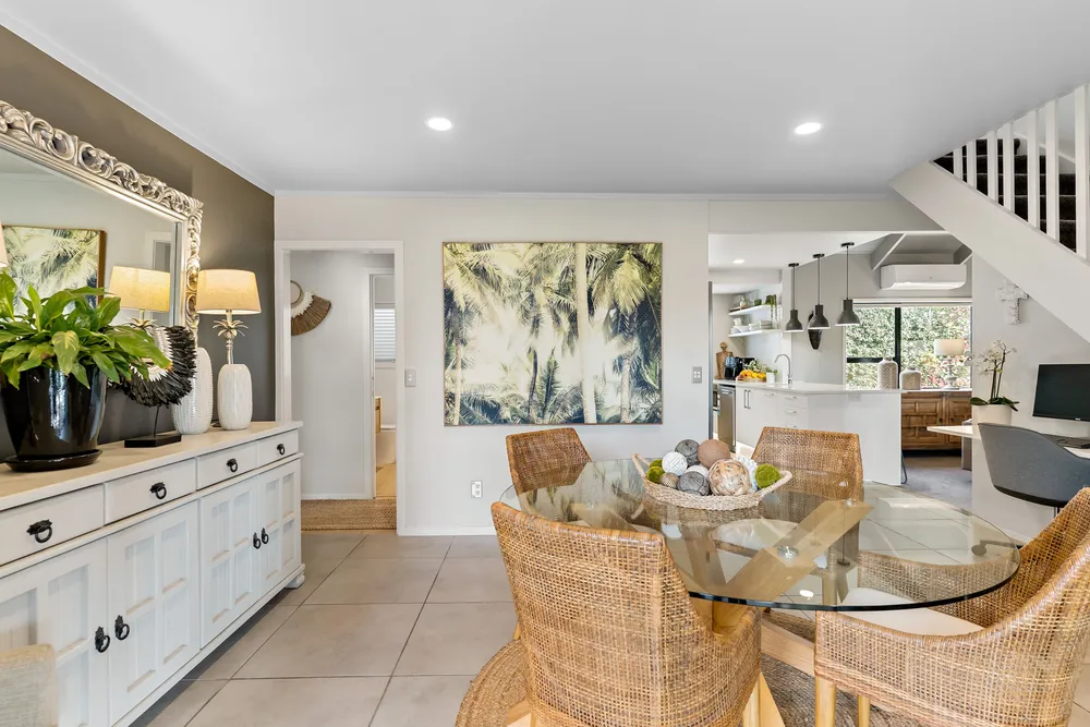 Photos of 16 Picasso Drive