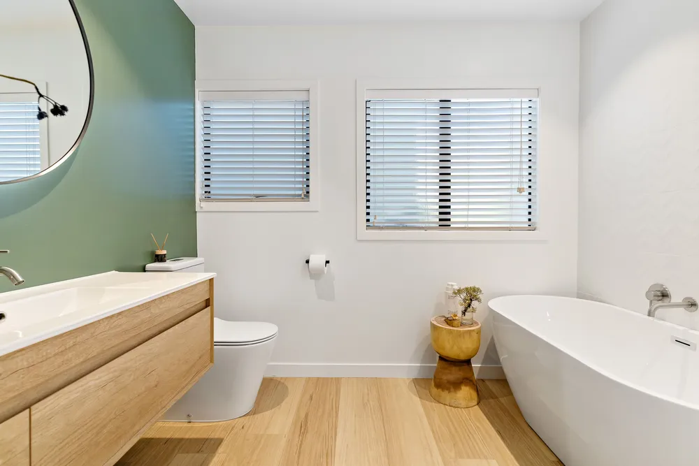 Photos of 16 Picasso Drive