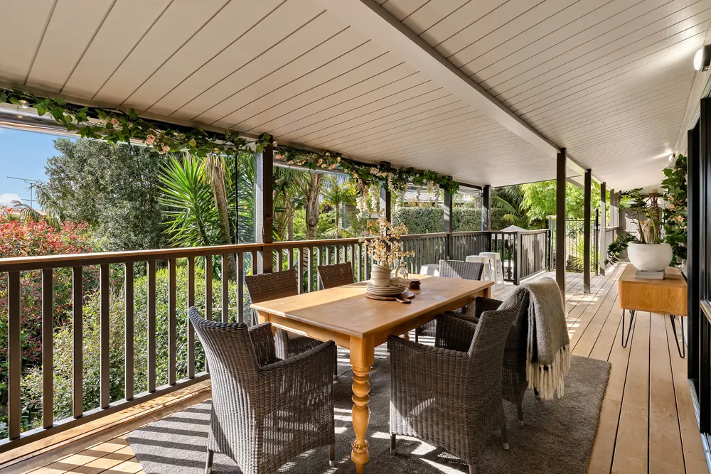Photos of 16 Picasso Drive