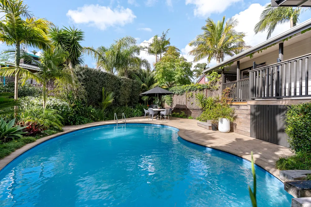 Photos of 16 Picasso Drive