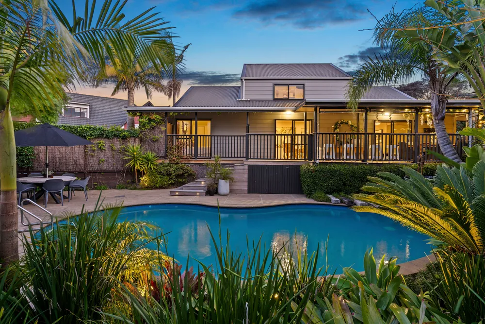 Photos of 16 Picasso Drive