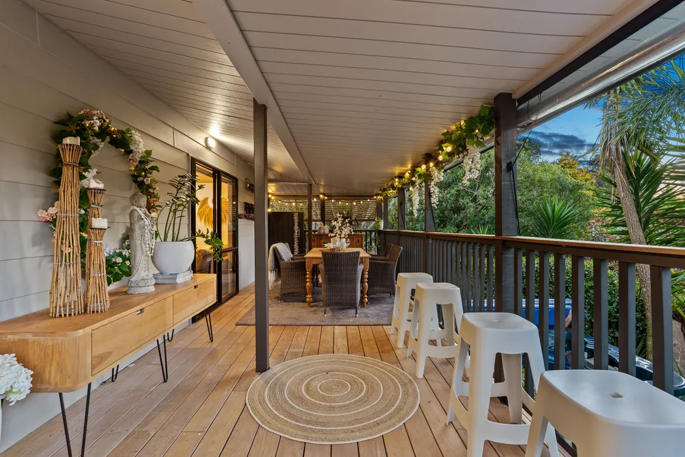 Photos of 16 Picasso Drive