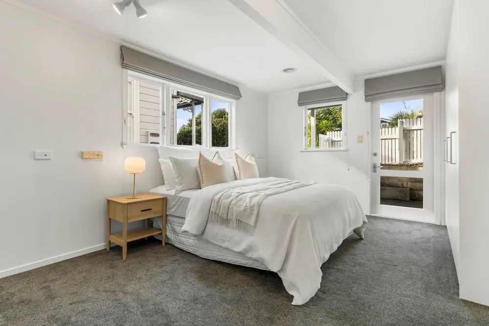 Photos of 19 St Aubyn Street