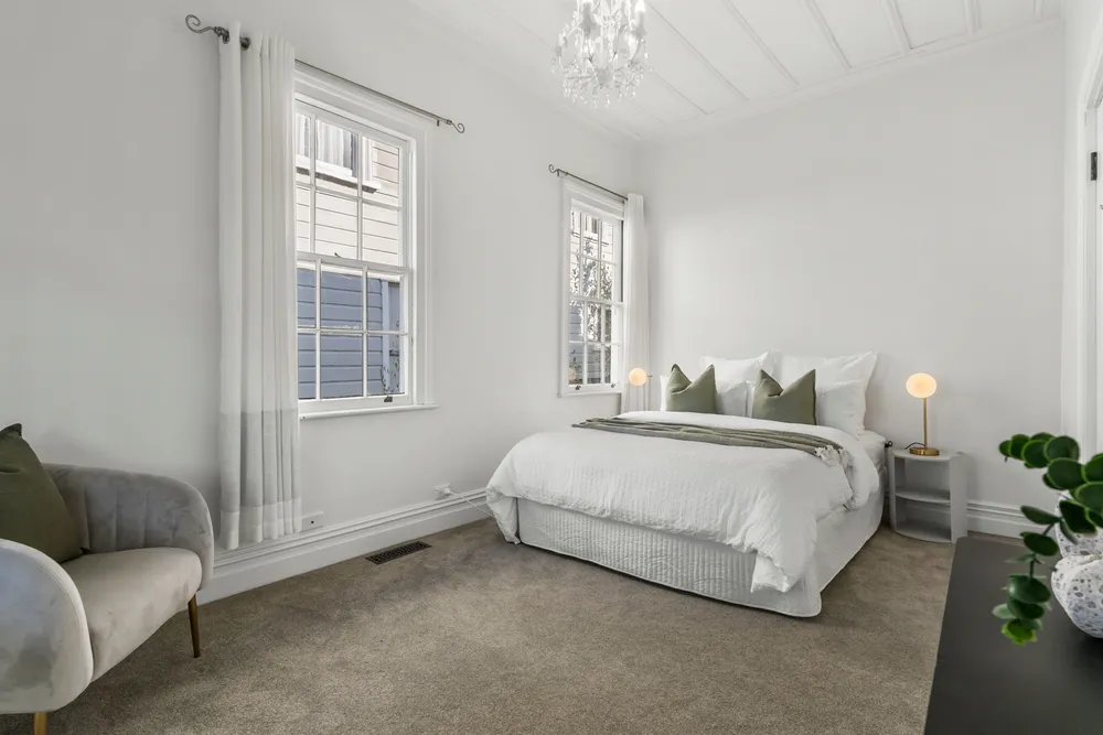 Photos of 19 St Aubyn Street