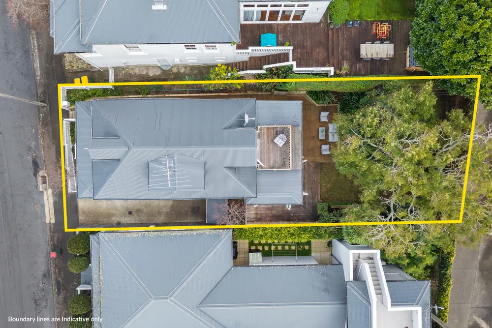 Photos of 19 St Aubyn Street