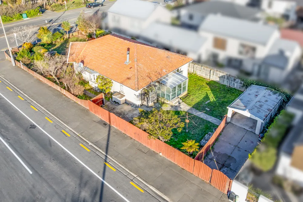 Photos of 577 Manchester Street